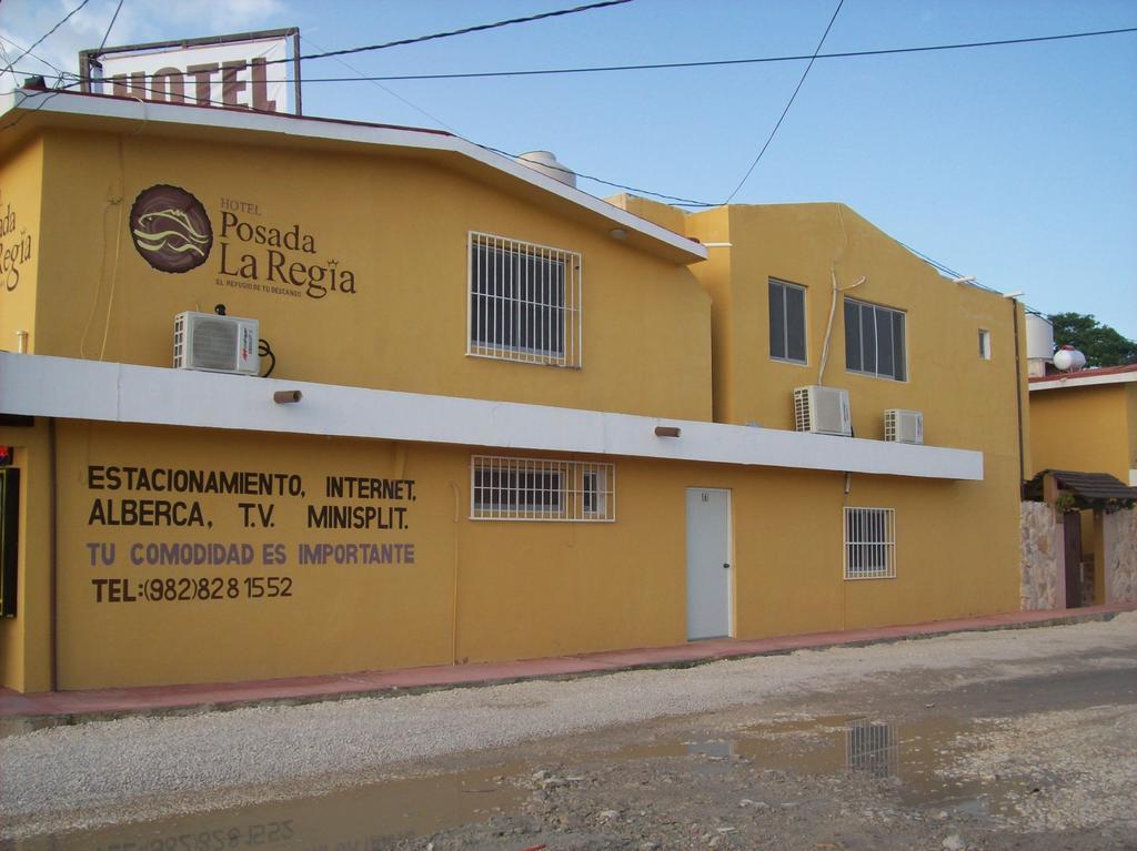 Hotel Posada La Regia Champoton Exterior photo
