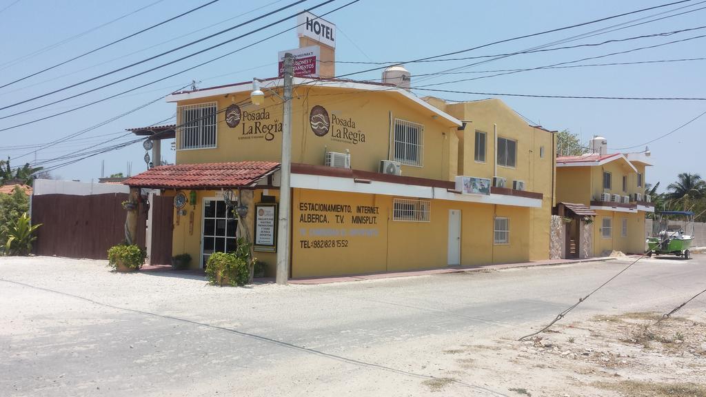 Hotel Posada La Regia Champoton Exterior photo